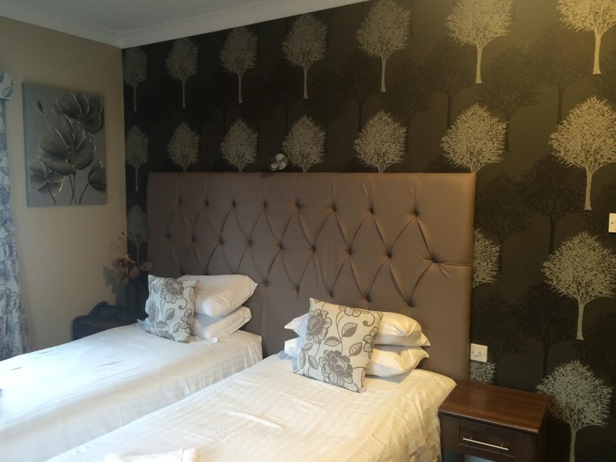The Griffin Inn St Helens  Buitenkant foto